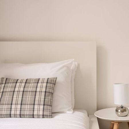 אדינבורו The London Road Apartment - 2Br/1Ba מראה חיצוני תמונה